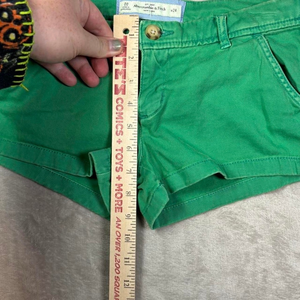 Y2K ambercrombie and fitch Green low rise shorts with adjustable waistband - Picture 5 of 7